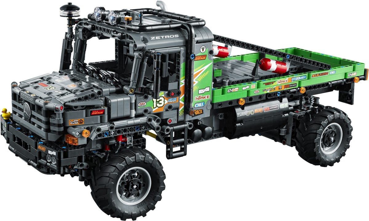 賓士 Zetros 4x4 越野卡車