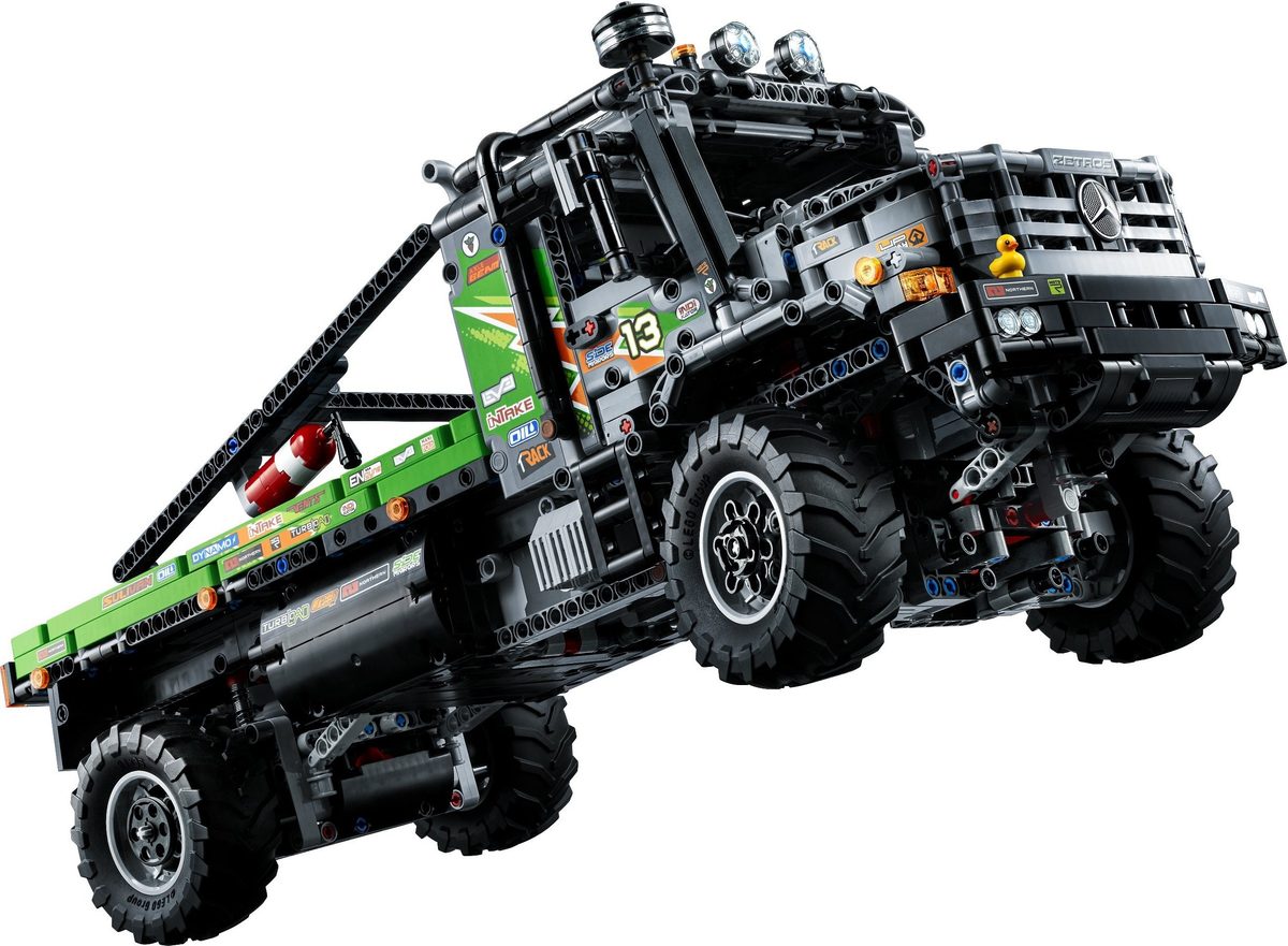 賓士 Zetros 4x4 越野卡車