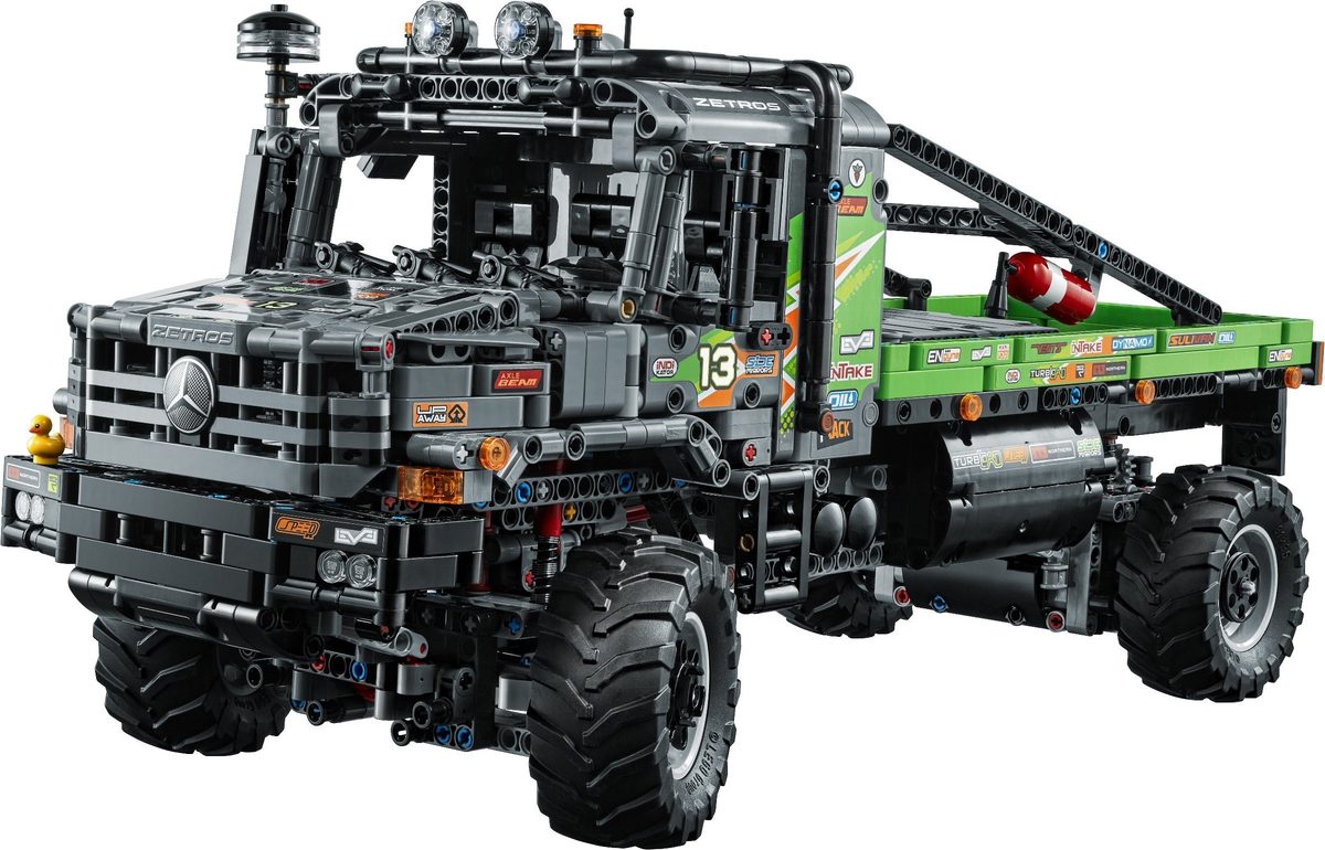 賓士 Zetros 4x4 越野卡車
