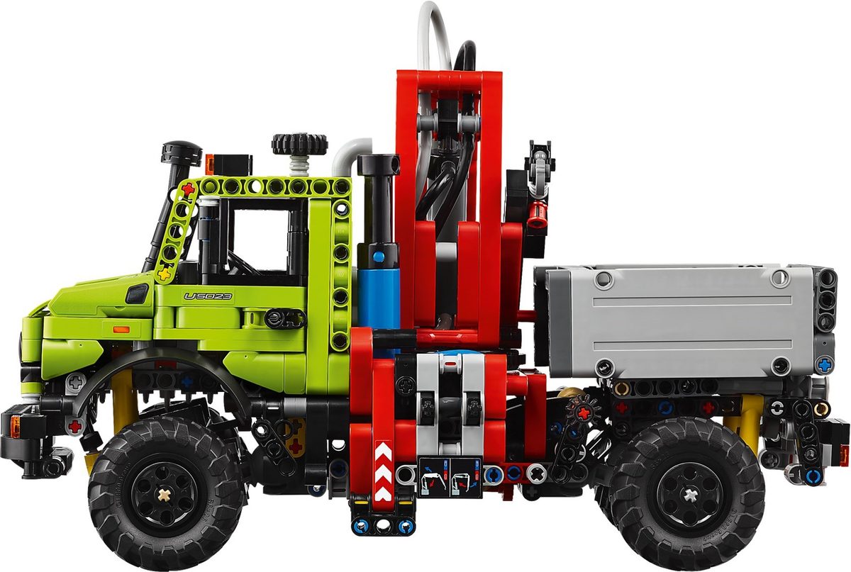 賓士 Unimog U 5023 和起重機
