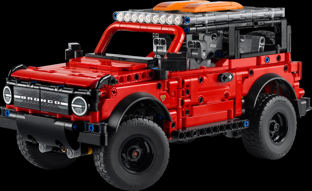 福特 Bronco 休旅車