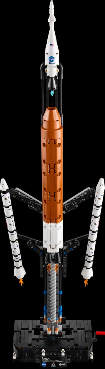 NASA Artemis 太空發射系統火箭